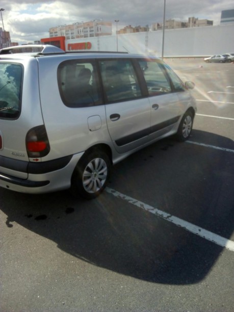 Renault Espace III, 7 мест, 2000 г.