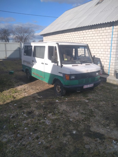 Mercedes-Benz T1 (207D-410D), 1993 г.