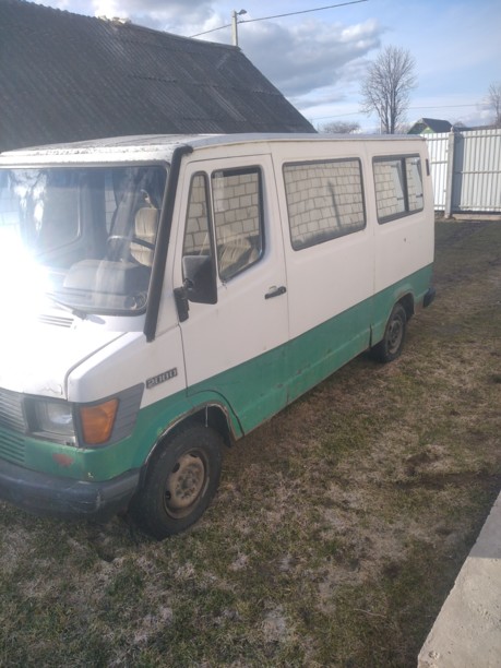 Mercedes-Benz T1 (207D-410D), 1993 г.