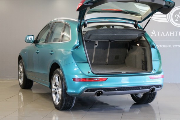 Audi Q5 8R, 2009 г.