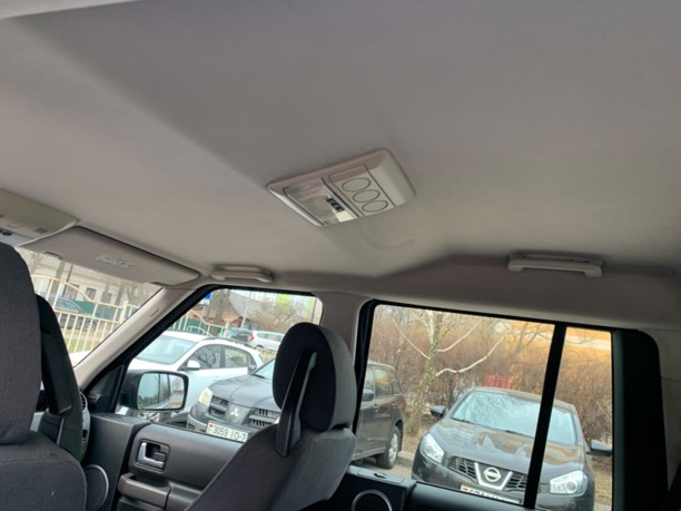 Land Rover Discovery III, 7 мест, 2004 г.