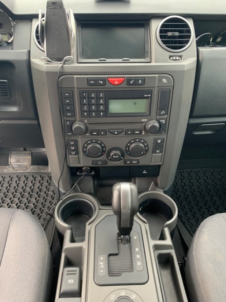Land Rover Discovery III, 7 мест, 2004 г.