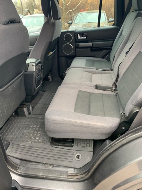 Land Rover Discovery III, 7 мест, 2004 г.