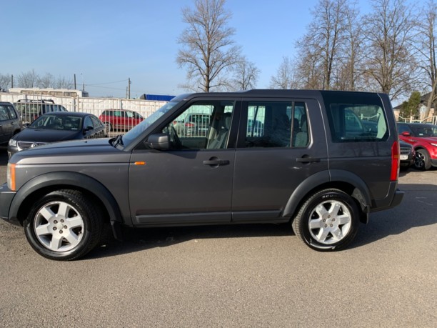 Land Rover Discovery III, 7 мест, 2004 г.