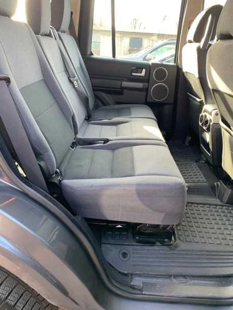 Land Rover Discovery III, 7 мест, 2004 г.