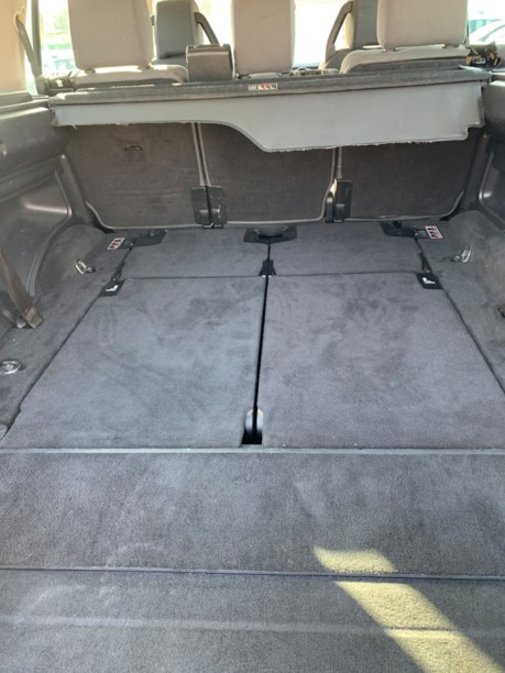 Land Rover Discovery III, 7 мест, 2004 г.