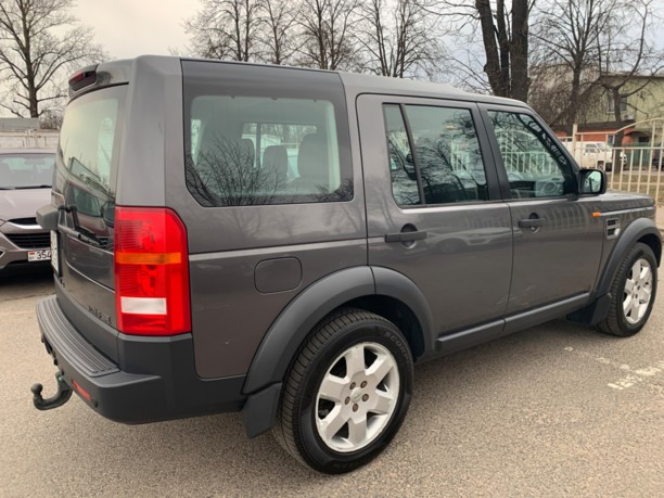 Land Rover Discovery III, 7 мест, 2004 г.