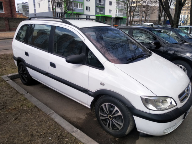Opel Zafira A, 7 мест, 2001 г.