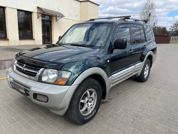 Mitsubishi Montero III, 5 мест, 2001 г.