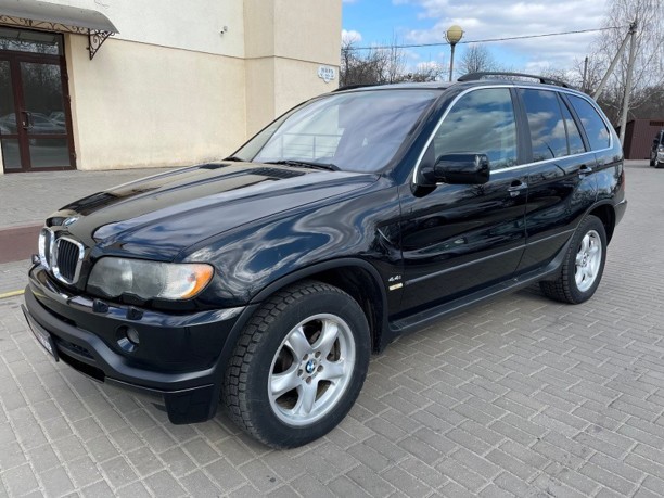 BMW X5 E53, 5 мест, 2001 г.