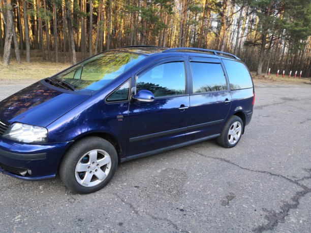 SEAT Alhambra I · Рестайлинг, 5 мест, 2009 г.