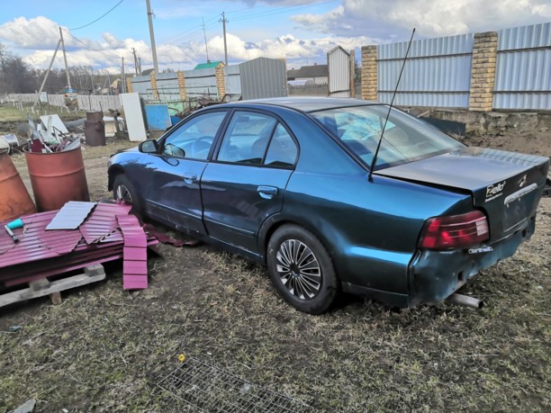 Mitsubishi Galant VIII, 2001 г.