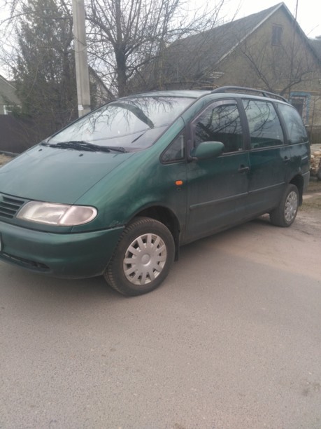 Volkswagen Sharan I, 7 мест, 1998 г.