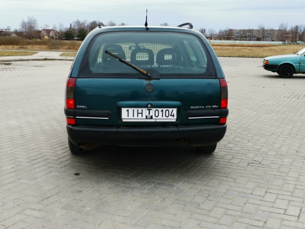 Opel Omega B, 1996 г.