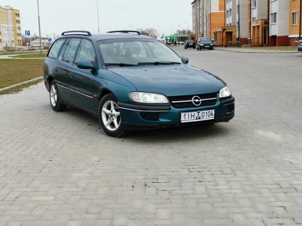 Opel Omega B, 1996 г.