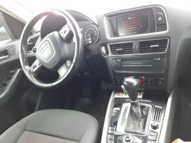 Audi Q5 8R, 2009 г.