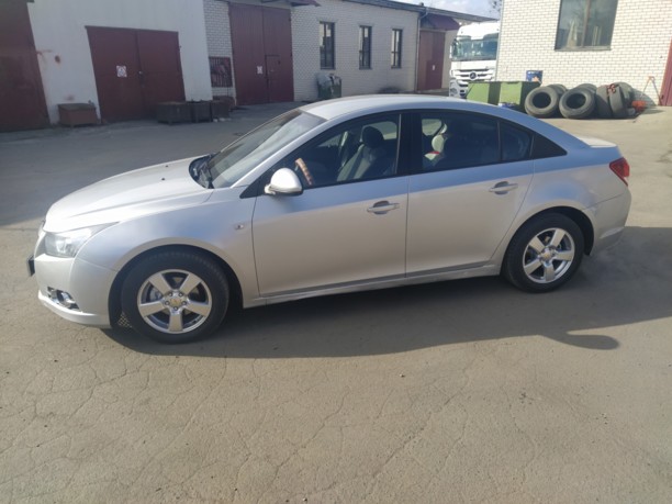 Chevrolet Cruze J300, 2011 г.