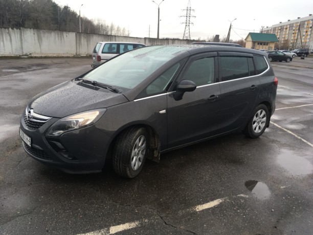 Opel Zafira C, 5 мест, 2015 г.
