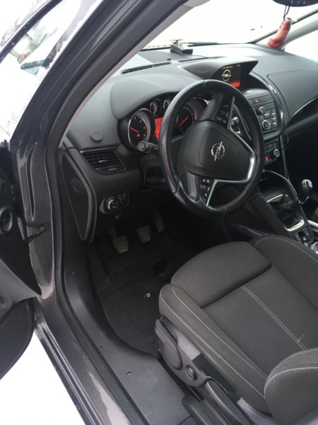 Opel Zafira C, 2015 г.