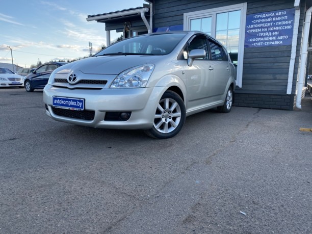 Toyota Corolla Verso II (E121), 7 мест, 2006 г.