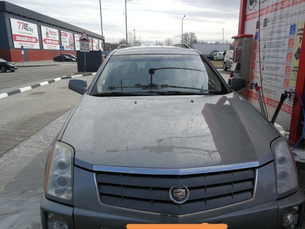 Cadillac SRX I, 5 мест, 2004 г.