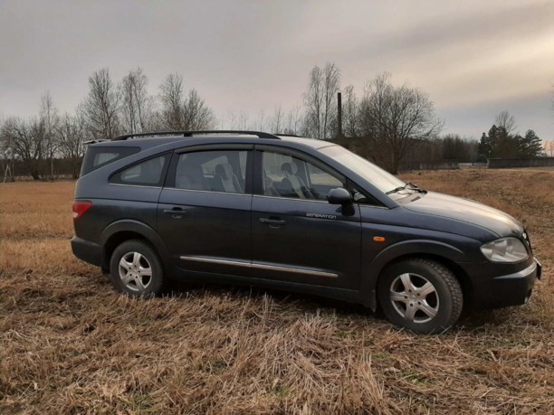 SsangYong Rodius I, 7 мест, 2005 г.