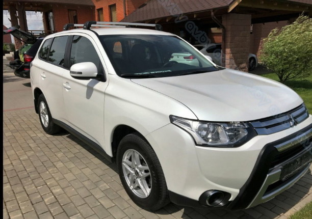 Mitsubishi Outlander III · Рестайлинг, 5 мест, 2014 г.