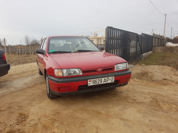 Nissan Sunny N14, 1993 г.