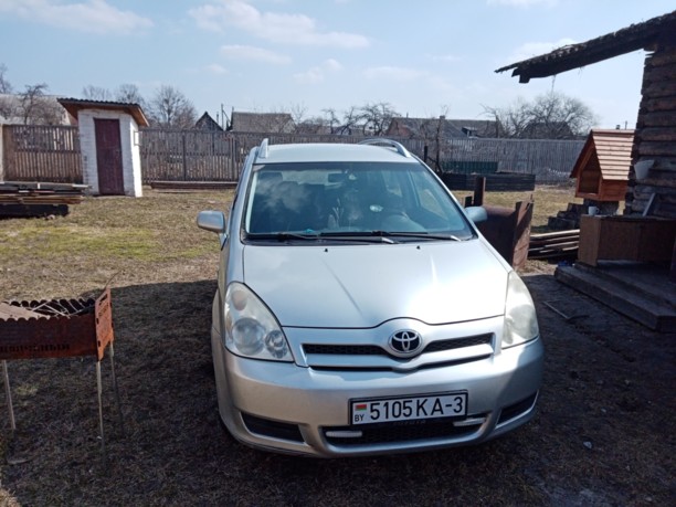 Toyota Corolla Verso II (E121), 7 мест, 2005 г.