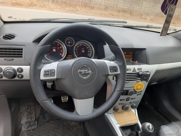 Opel Astra H, 2004 г.