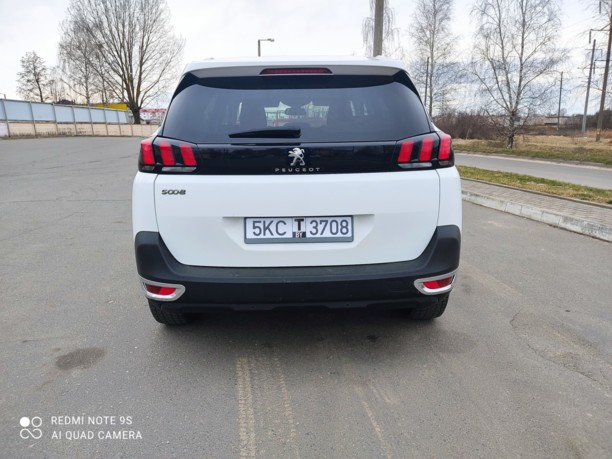 Peugeot 5008 II, 7 мест, 2017 г.