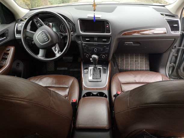 Audi Q5 8R, 2009 г.