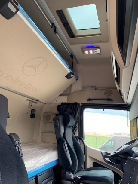 Mercedes-Benz Actros 1851, 2020 г.