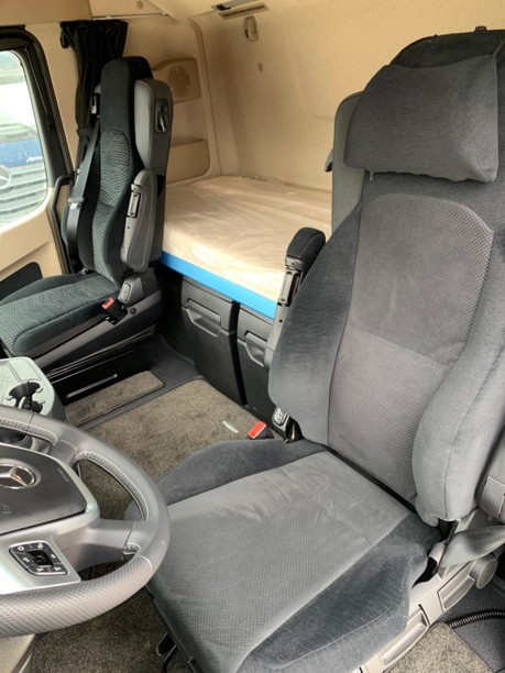 Mercedes-Benz Actros 1851, 2020 г.