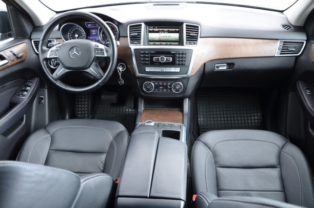 Mercedes-Benz M-Класс W166, 5 мест, 2014 г.