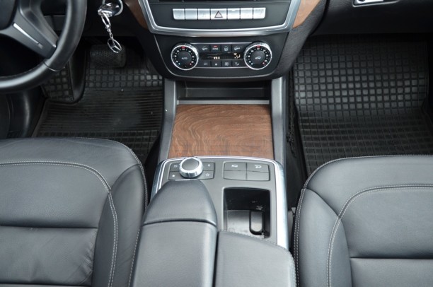 Mercedes-Benz M-Класс W166, 5 мест, 2014 г.