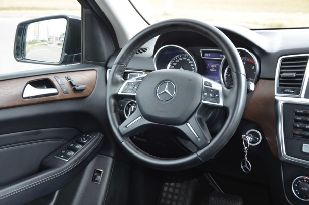 Mercedes-Benz M-Класс W166, 5 мест, 2014 г.