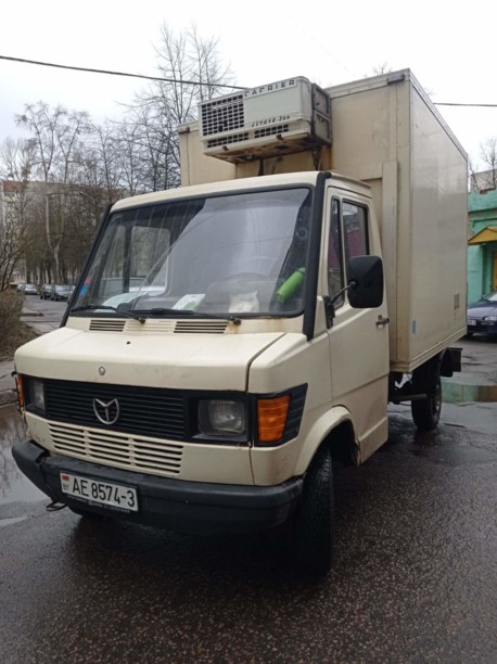 Mercedes Т1 207D - 410D 310D, 1995 г.