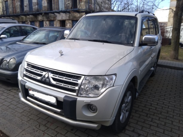 Mitsubishi Pajero IV, 7 мест, 2010 г.