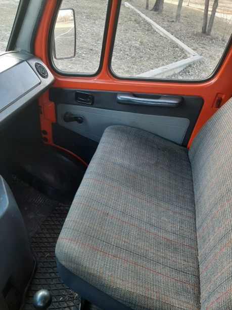 Mercedes 207-310, 1991 г.