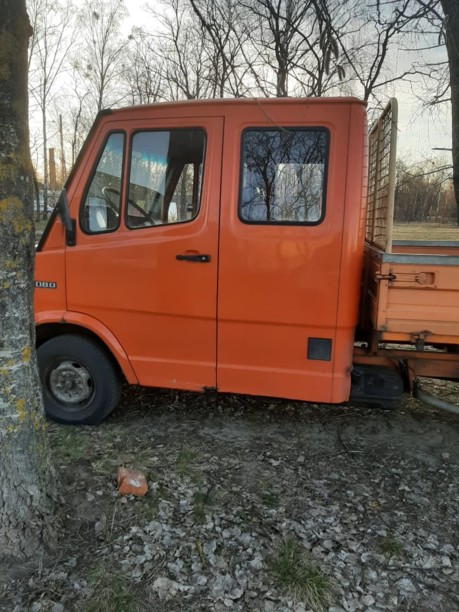 Mercedes 207-310, 1991 г.