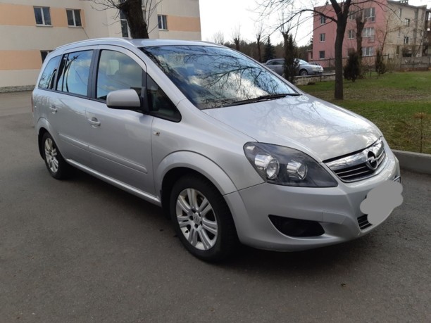 Opel Zafira B · Рестайлинг, 7 мест, 2012 г.