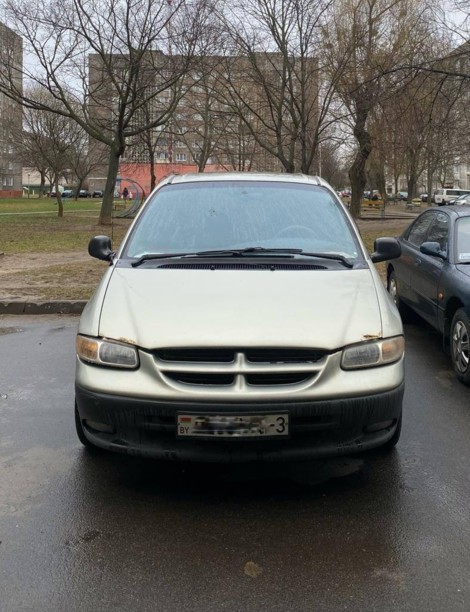 Chrysler Grand Voyager III, 7 мест, 2000 г.