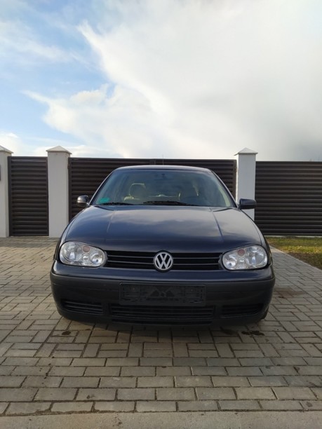 Volkswagen Golf IV, 2001 г.