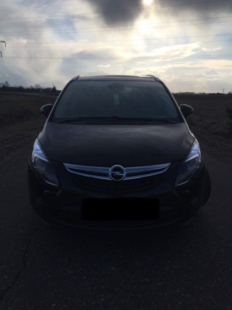 Opel Zafira C, 7 мест, 2015 г.