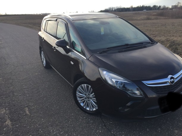Opel Zafira C, 7 мест, 2015 г.
