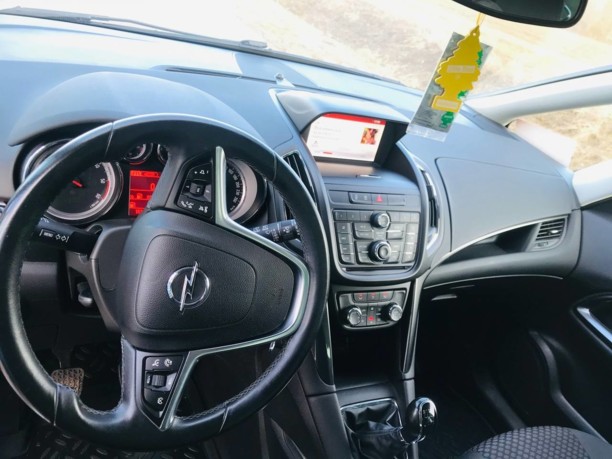 Opel Zafira C, 7 мест, 2015 г.
