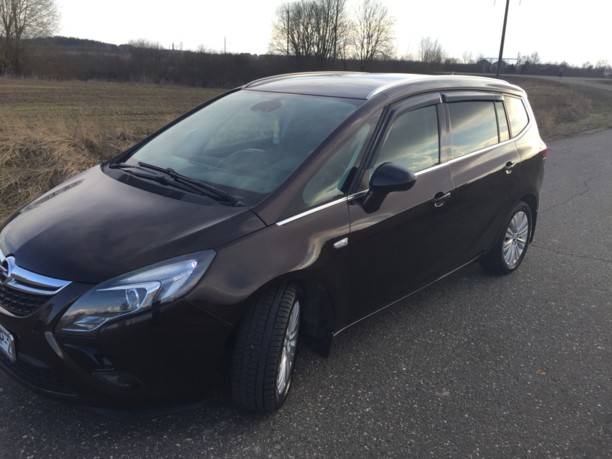 Opel Zafira C, 7 мест, 2015 г.