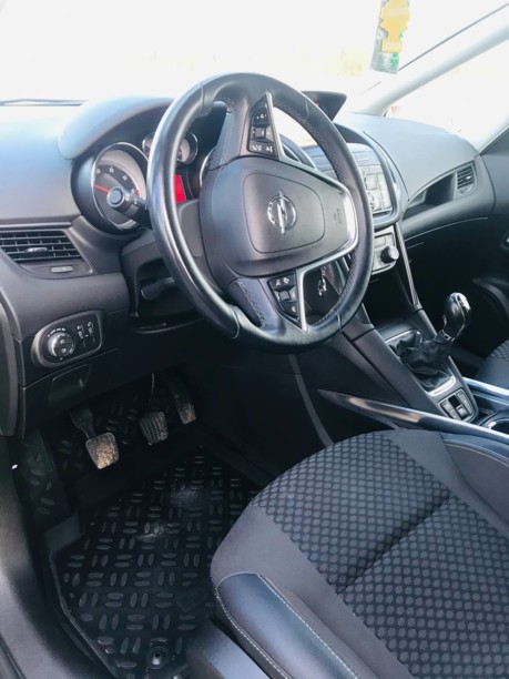 Opel Zafira C, 7 мест, 2015 г.