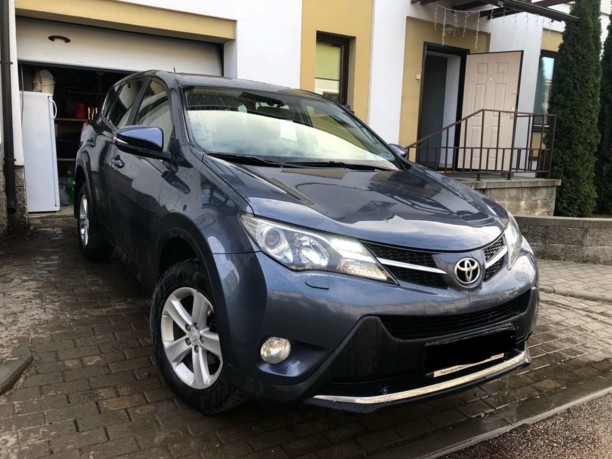 Toyota RAV4 IV (XA40), 5 мест, 2014 г.